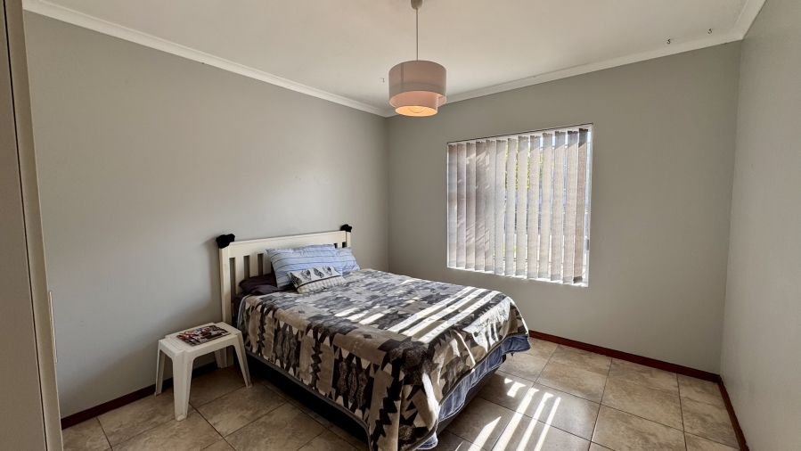 To Let 3 Bedroom Property for Rent in Kommetjie Western Cape